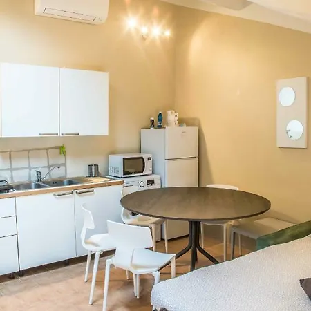Apartamento Tetto Farini 5- Per 4 Parma